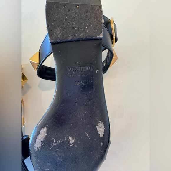Valentino Black Roman Stud Gladiator Sandals EU 36.5 US 6.5 Authentic - Picture 10 of 12